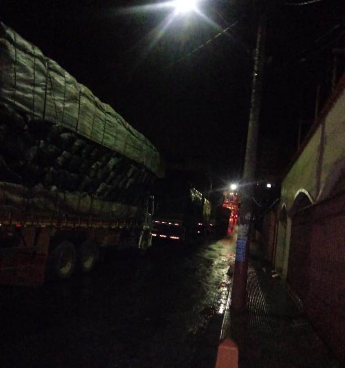 Caminhão_Carvão
