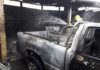 Incêndio em oficina mecânica atinge quatro veículos