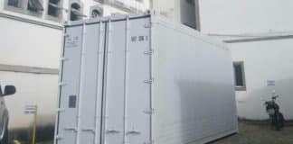 Container frigorífico será usado para armazenar corpos de vítimas da Covid-19 em Barbacena