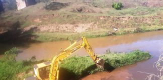Iniciada a limpeza de rios e córregos em Congonhas