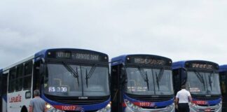 Viação Presidente paga metade do 13º e ônibus voltam a circular em Lafaiete