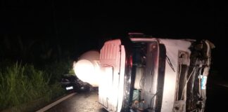 Quatro pessoas morrem em acidente na BR-265
