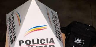 Após perseguição de suspeito, PM recupera motocicleta furtada e apreende drogas e dinheiro