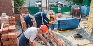 Cemig alerta para risco de acidentes com energia elétrica na construção civil