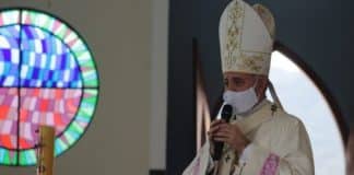 Dom Airton recebe alta médica do isolamento domiciliar causado pela Covid-19
