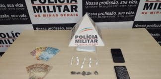 Dupla é presa com drogas e cédulas falsas