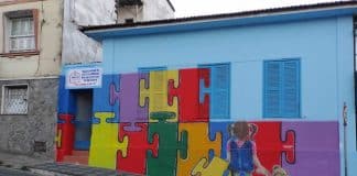Glaycon destina recursos para melhoria do trabalho voltado aos autistas de Barbacena