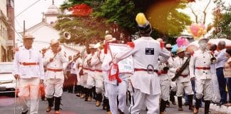 Banda “Centro Ó Fônico” fará desfile de Natal nesta quarta-feira em Lafaiete