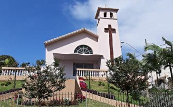 Paróquia de Santa Terezinha em Lafaiete inicia novena nesta terça-feira