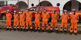 Bombeiros de Minas vão ajudar no trabalho de buscas e salvamento em Petrópolis