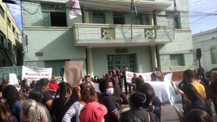 Protesto_servidores_02