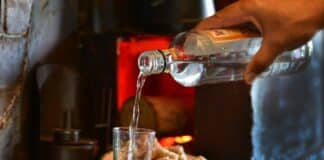 Minas Gerais assume o terceiro lugar como maior exportador de cachaça no país