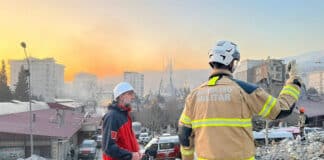 Corpo de Bombeiros de Minas detalha buscas por vítimas de terremoto na Turquia