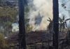 Bombeiros de Lafaiete combatem incêndio em vegetação