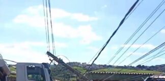 Acidente no bairro Sion em Lafaiete deixa rua sem energia elétrica