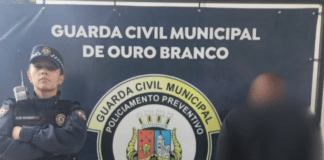 Homem é contido por populares após ser acusado de importunação sexual