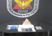 Homem é preso escondido em banheiro após perseguição e colisões de trânsito em Lafaiete