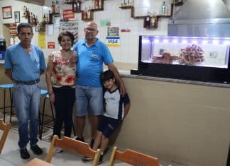 Multidão prestigiou o aniversário de 50 anos do Bar do Caminhão em Congonhas