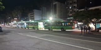 Urgente: Motoristas de transporte coletivo em Lafaiete fazem paralisação após atraso no pagamento do salário